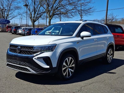 2024 Volkswagen Taos 1.5T SE