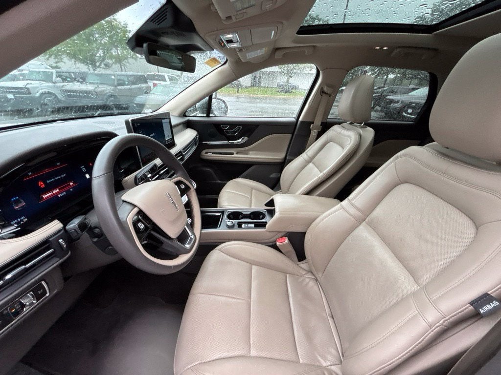 2023 Lincoln Corsair Standard