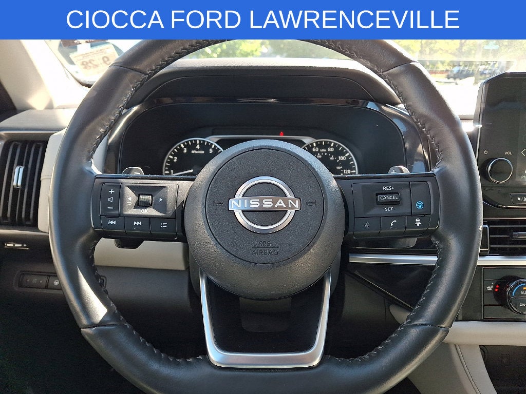 2023 Nissan Pathfinder SL