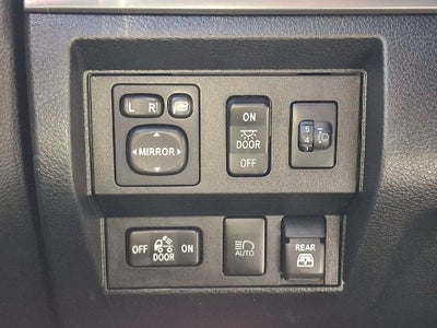 2020 Toyota Tundra Platinum 5.7L V8