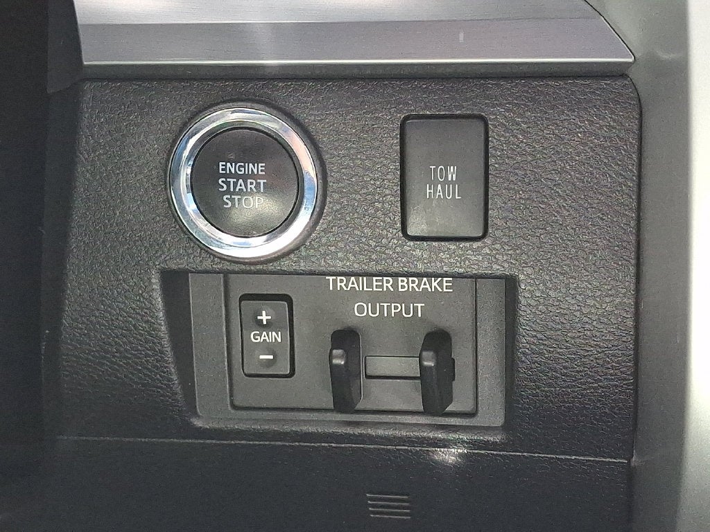 2020 Toyota Tundra Platinum 5.7L V8