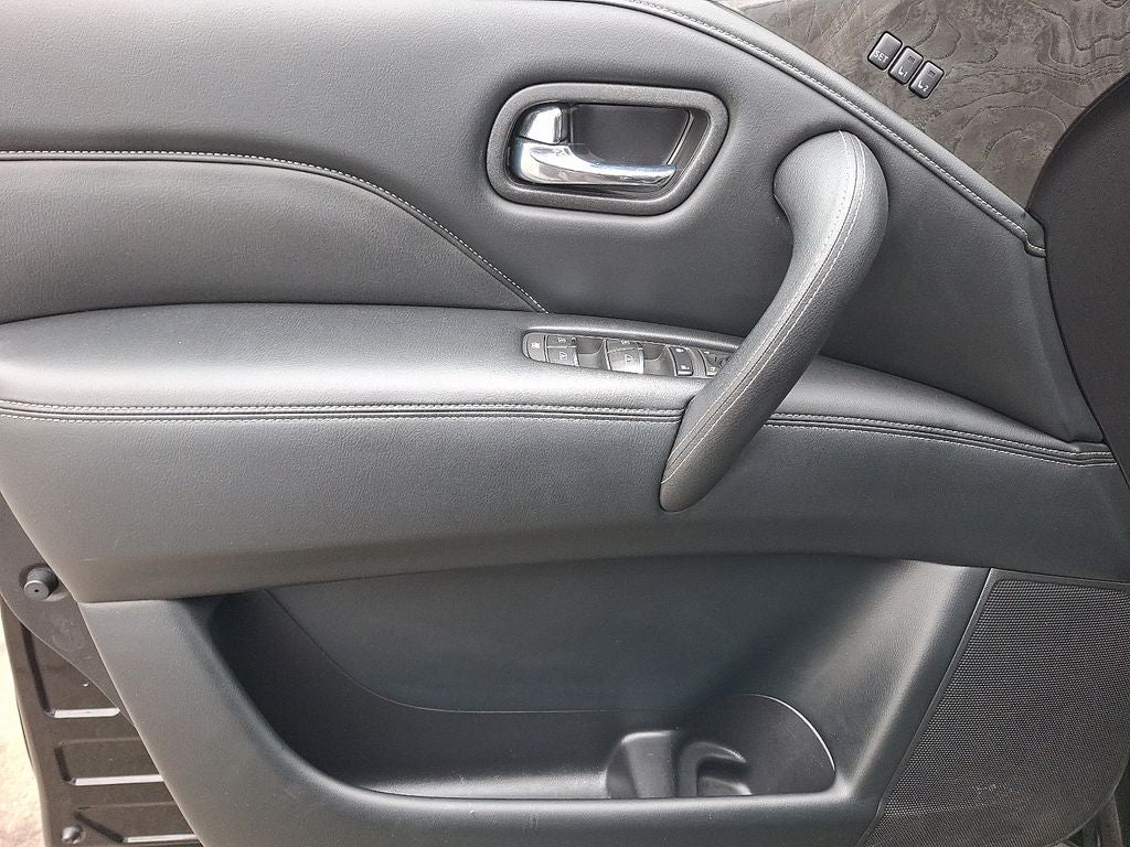 2020 INFINITI QX80 LUXE