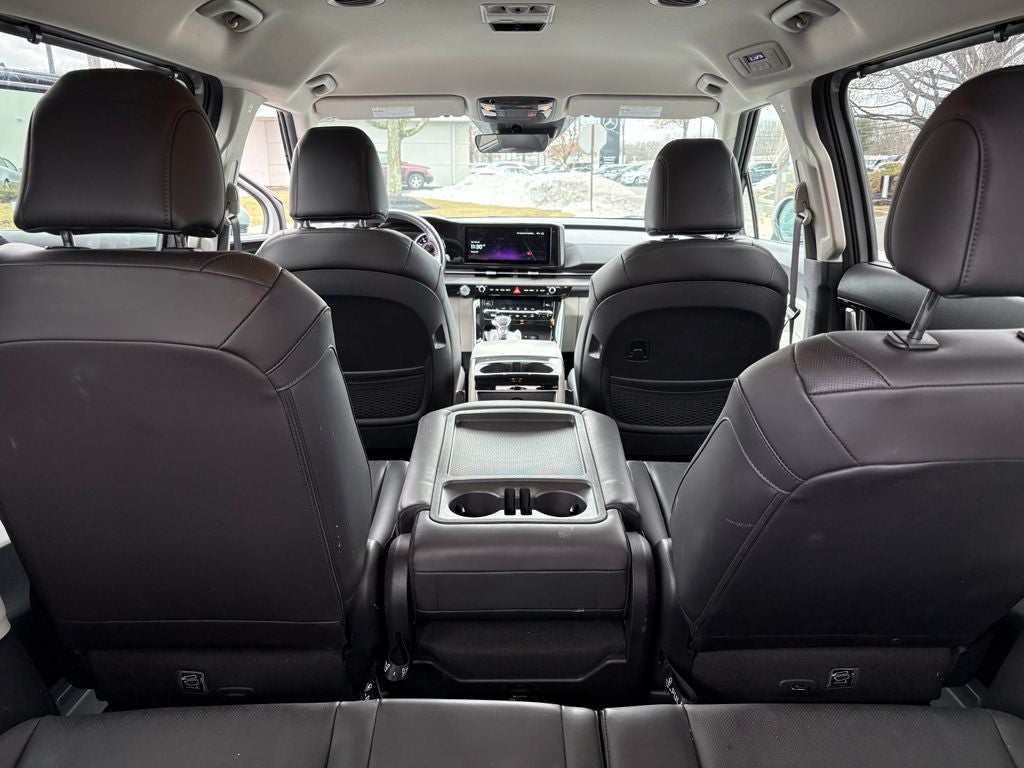 2024 Kia Carnival EX