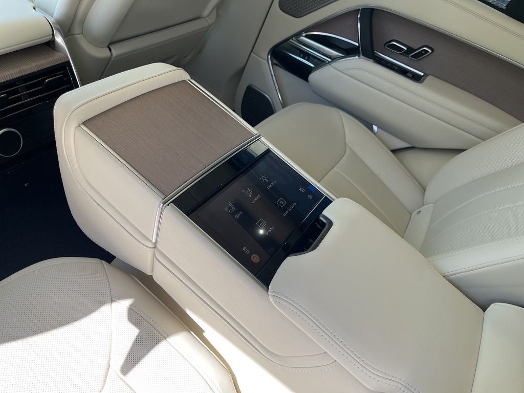 2024 Land Rover Range Rover Autobiography