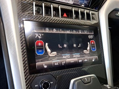 2021 Lamborghini Urus Base