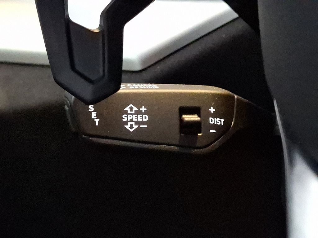 2021 Lamborghini Urus Base