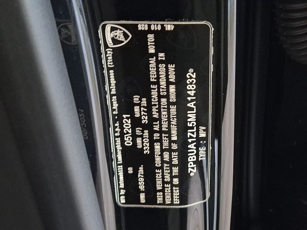 2021 Lamborghini Urus Base