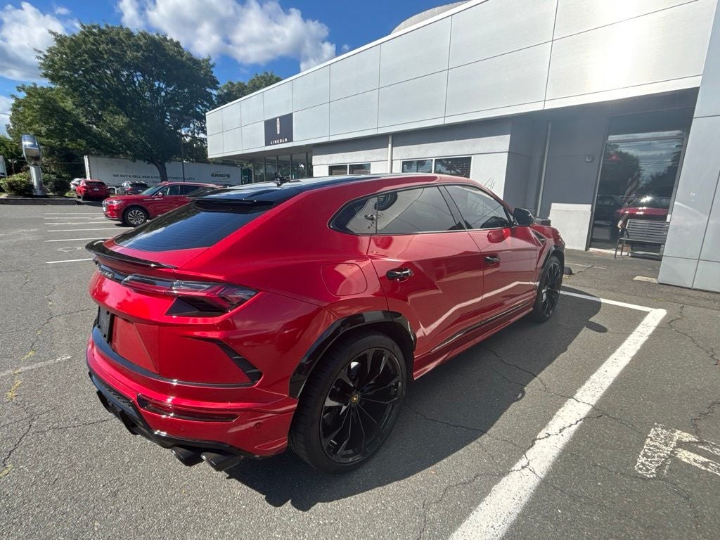 2021 Lamborghini Urus Base