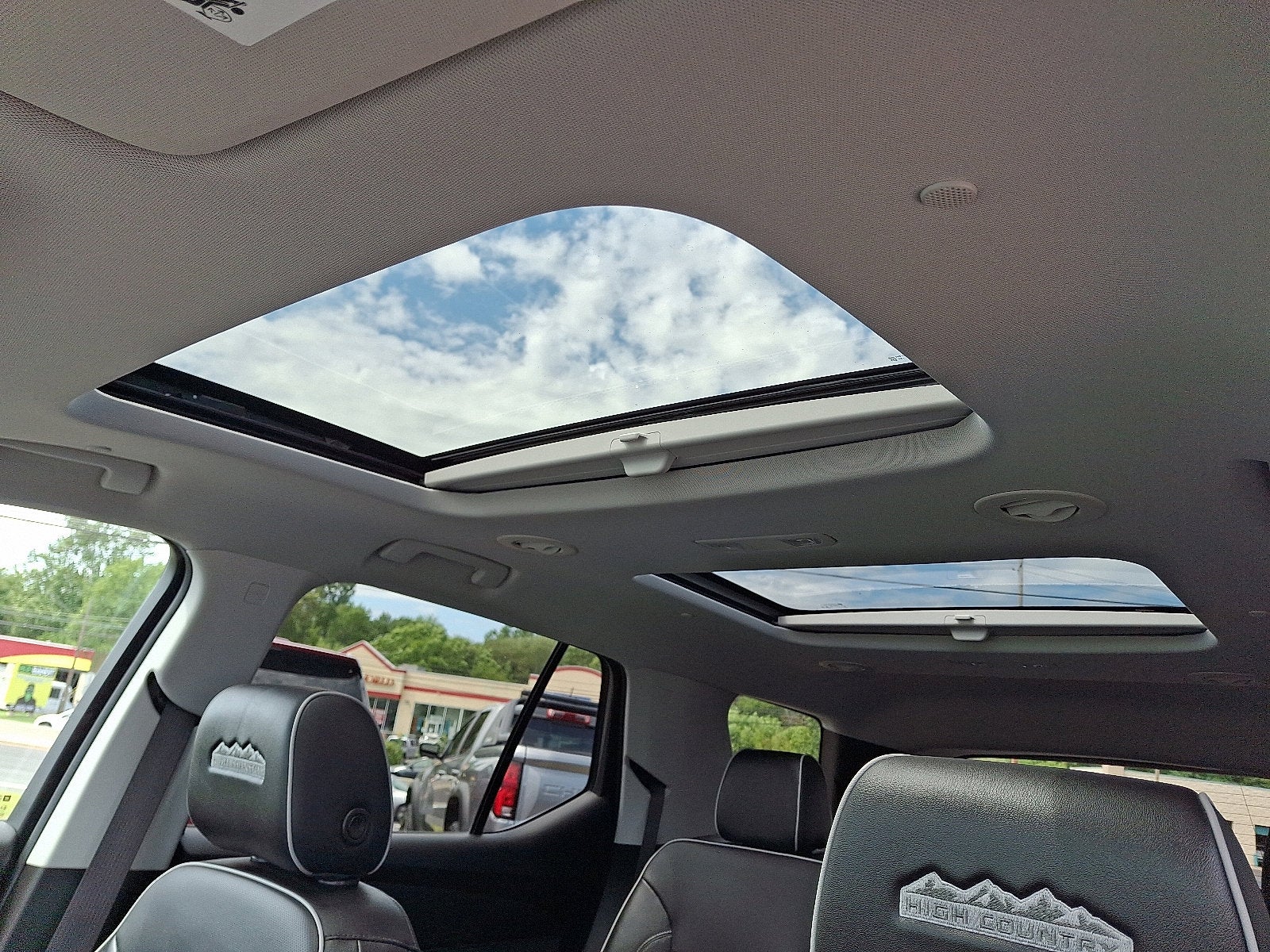 2021 Chevrolet Traverse High Country