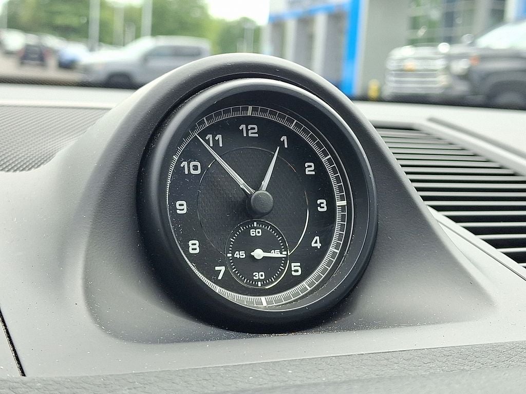 2022 Porsche Macan AWD