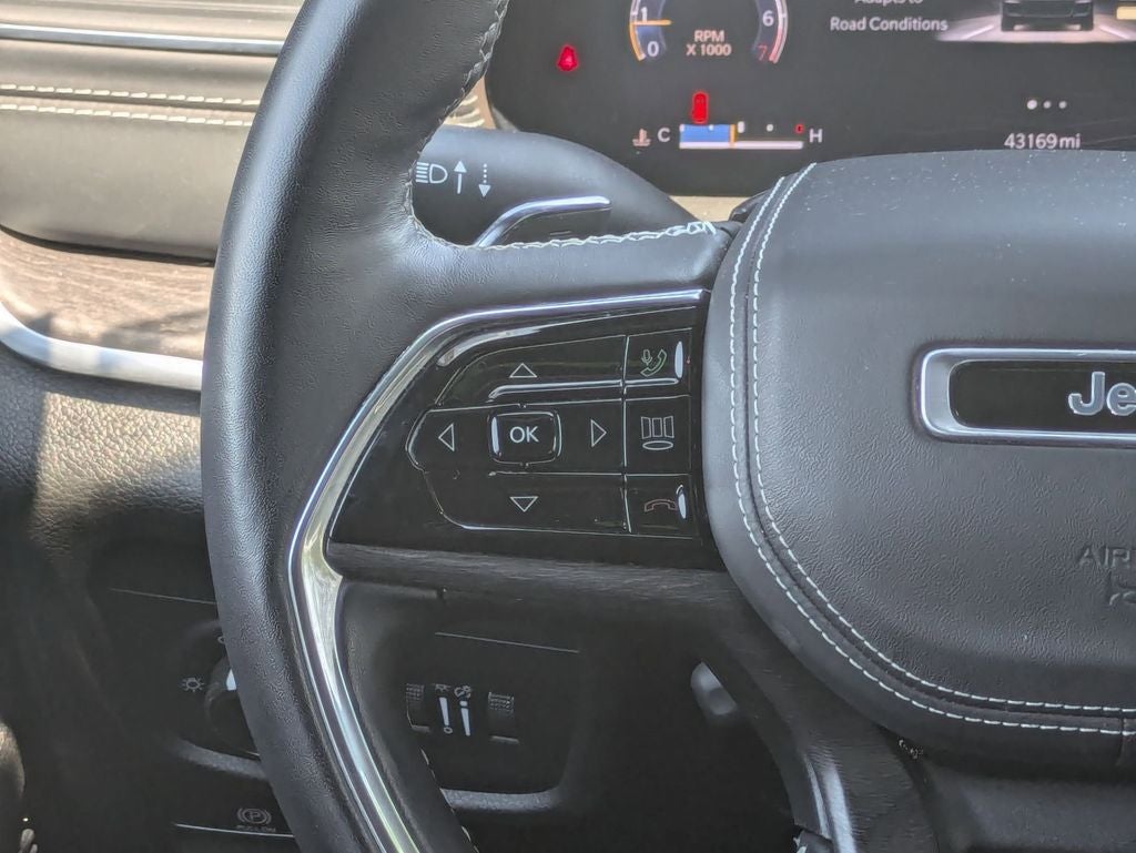 2022 Jeep Grand Cherokee L Overland