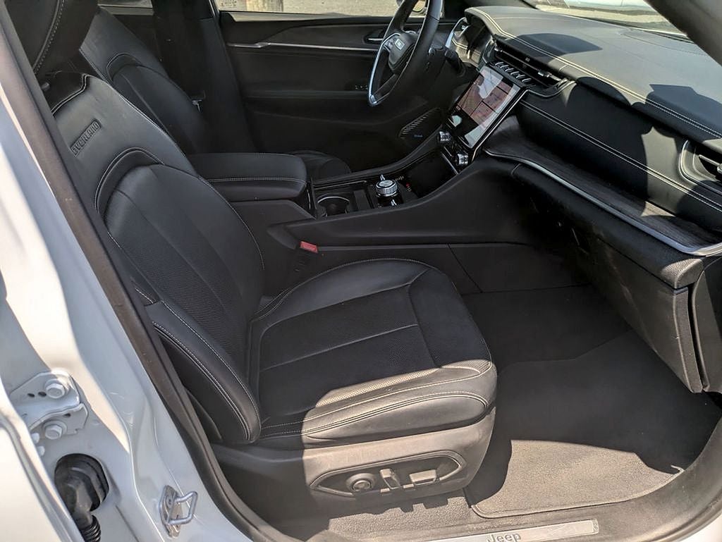 2022 Jeep Grand Cherokee L Overland