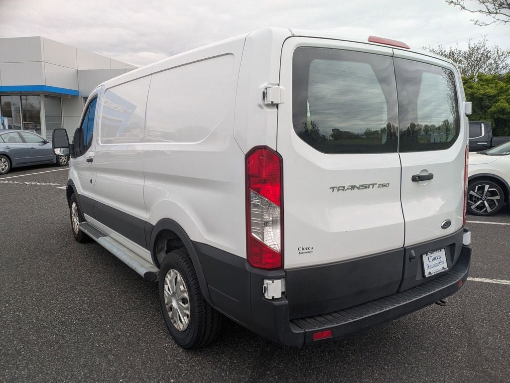2021 Ford Transit-250 Base