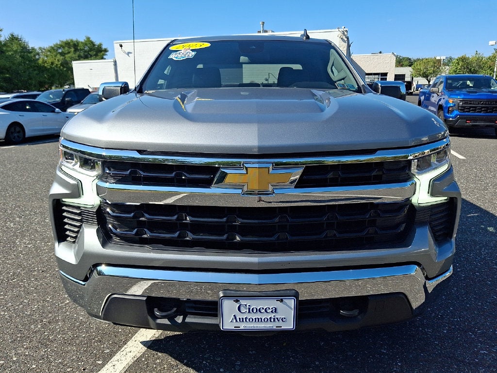 2023 Chevrolet Silverado 1500 LT