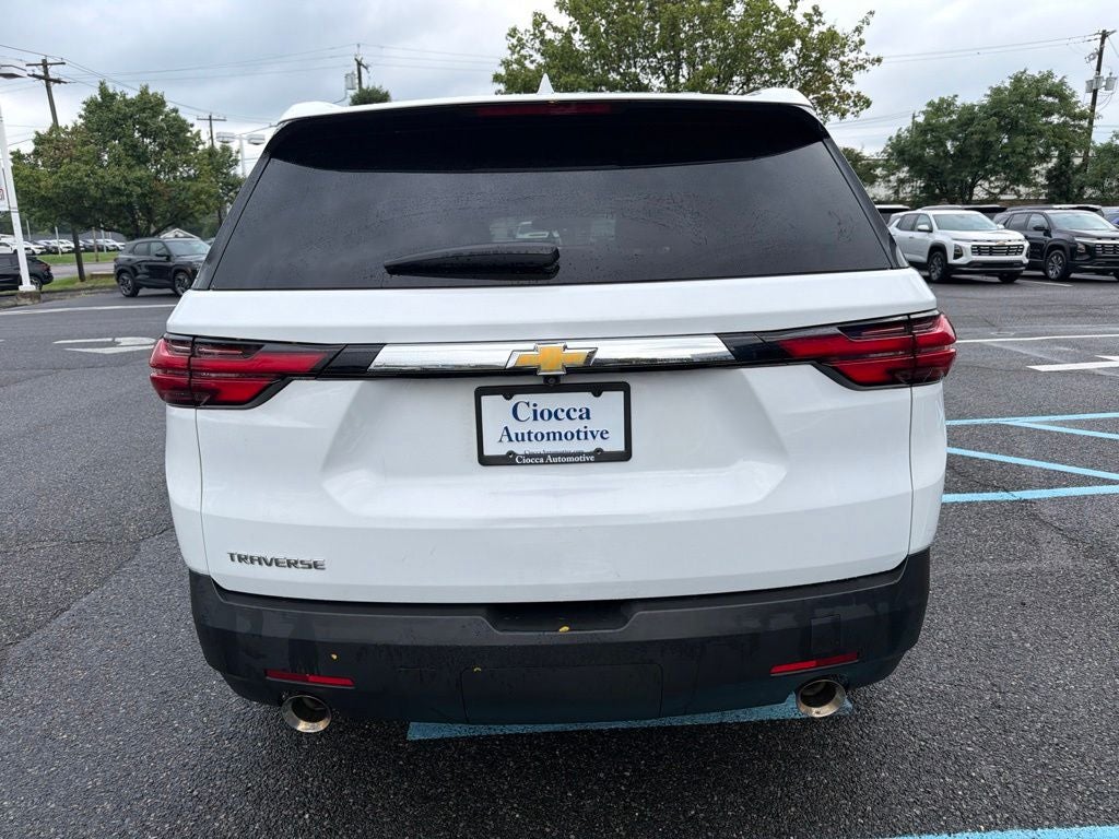 2023 Chevrolet Traverse LS