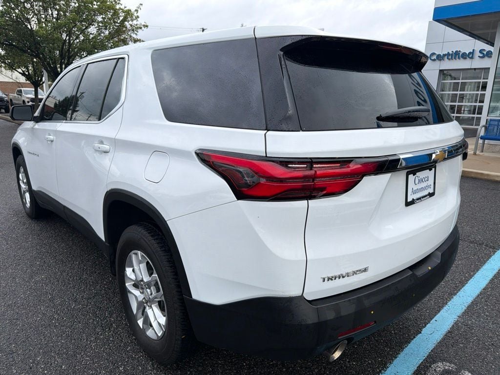 2023 Chevrolet Traverse LS