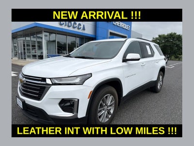 2023 Chevrolet Traverse LT Leather