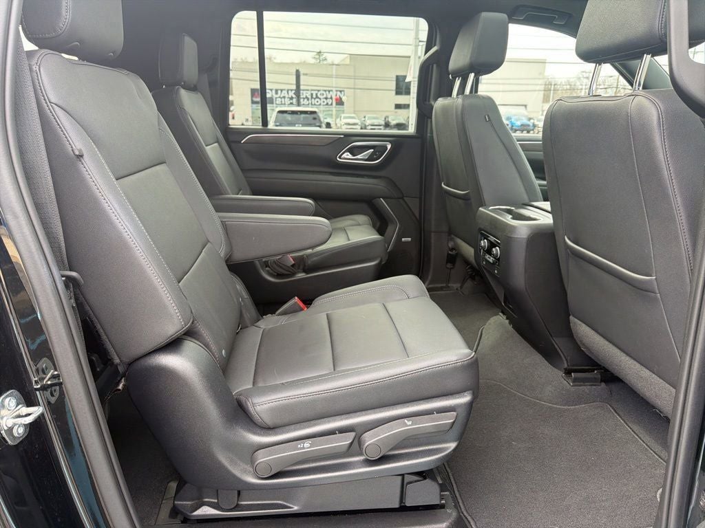 2023 Chevrolet Suburban Z71