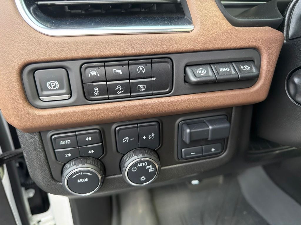 2024 Chevrolet Suburban High Country