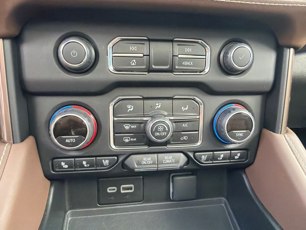 2024 Chevrolet Suburban High Country