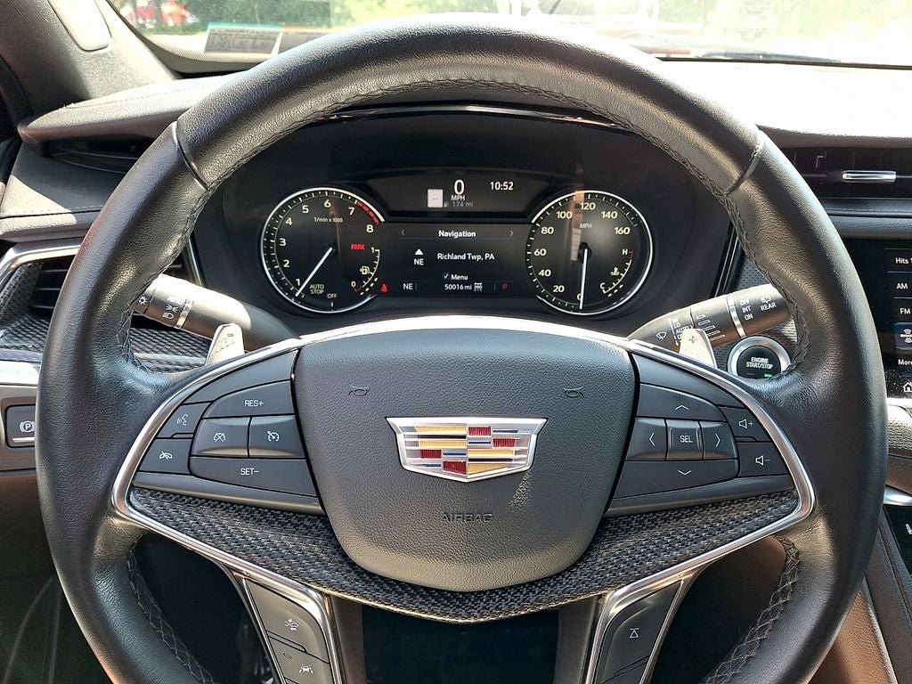 2021 Cadillac XT5 Sport