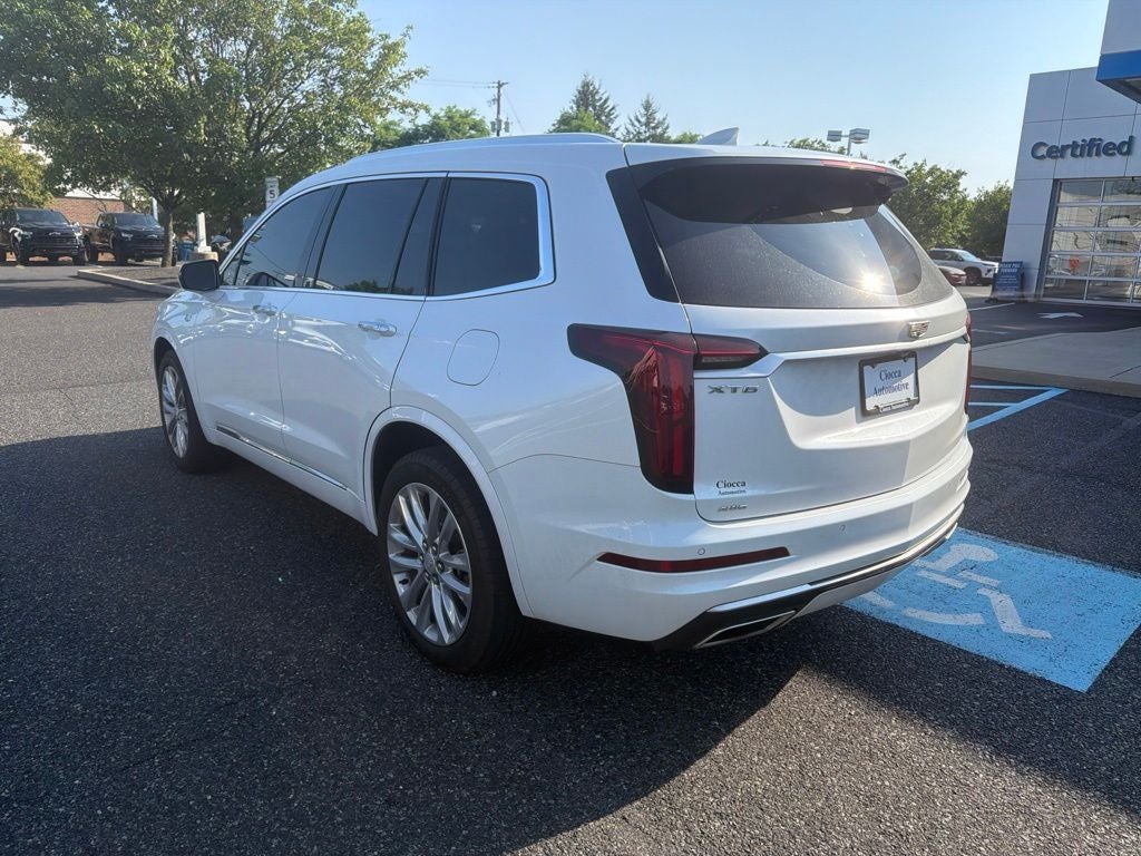 2024 Cadillac XT6 Premium Luxury