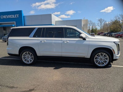 2025 Cadillac Escalade ESV Premium