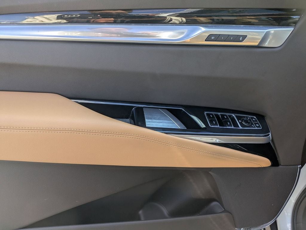 2025 Cadillac Escalade ESV Premium