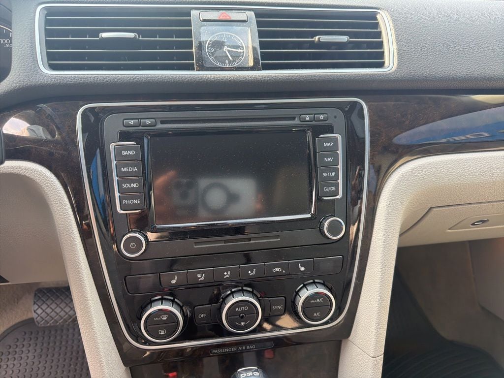 2014 Volkswagen Passat TDI SEL Premium