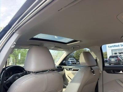 2014 Volkswagen Passat TDI SEL Premium