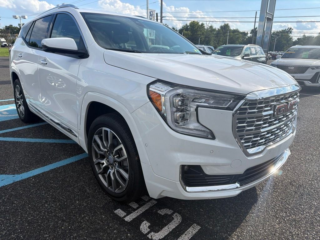 2024 GMC Terrain Denali