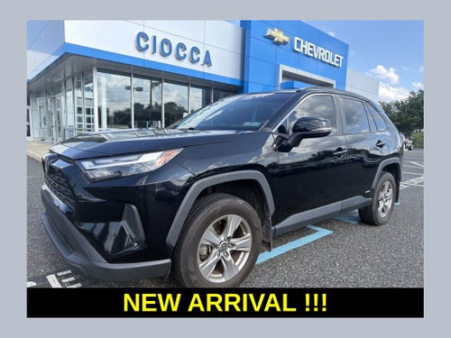 2022 Toyota RAV4 Hybrid XLE
