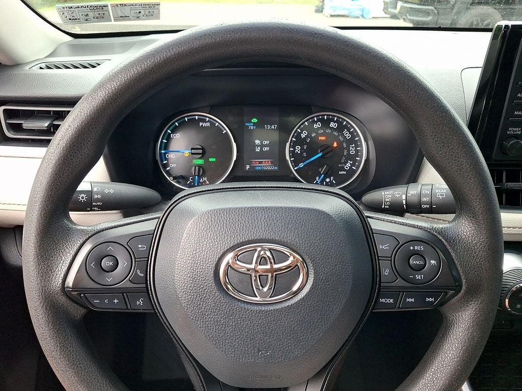 2022 Toyota RAV4 Hybrid XLE