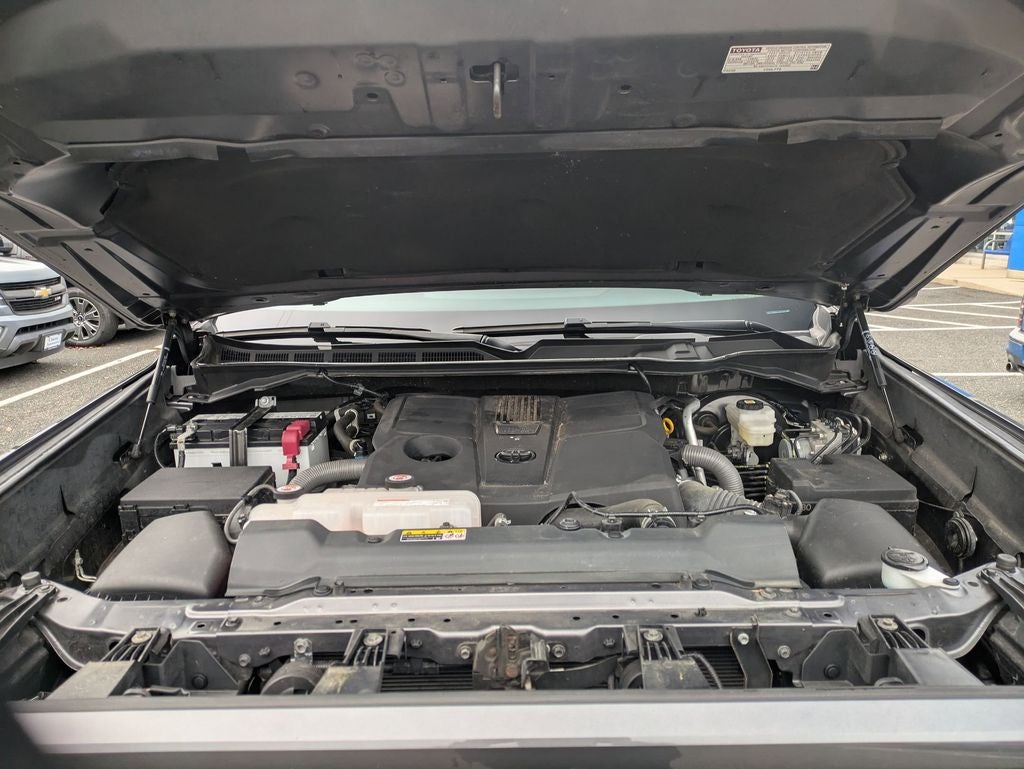 2022 Toyota Tundra SR5