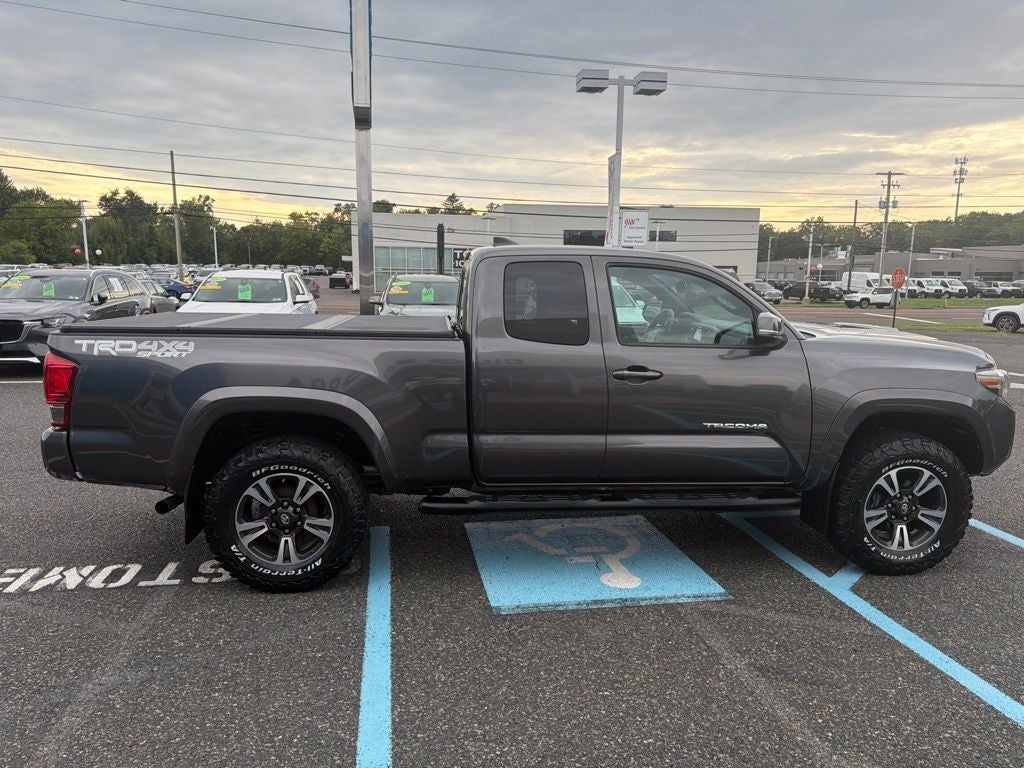 2016 Toyota Tacoma TRD Sport