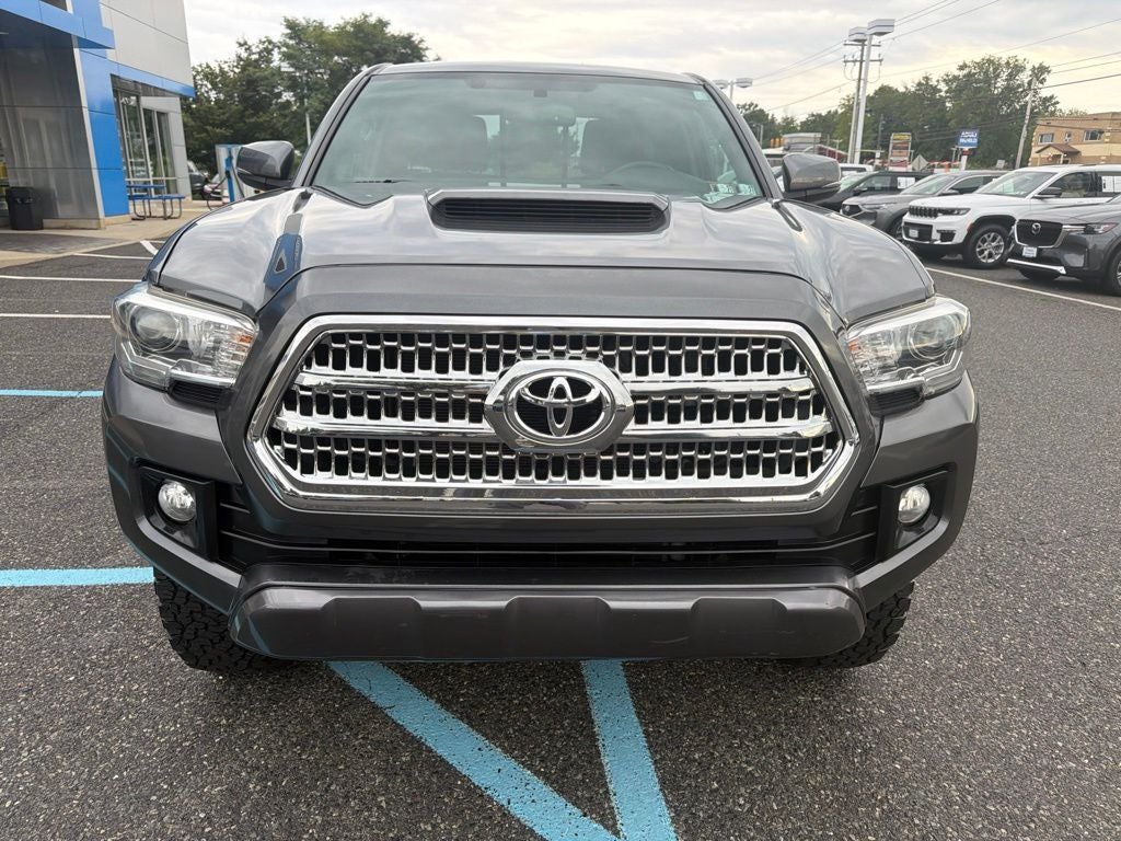 2016 Toyota Tacoma TRD Sport