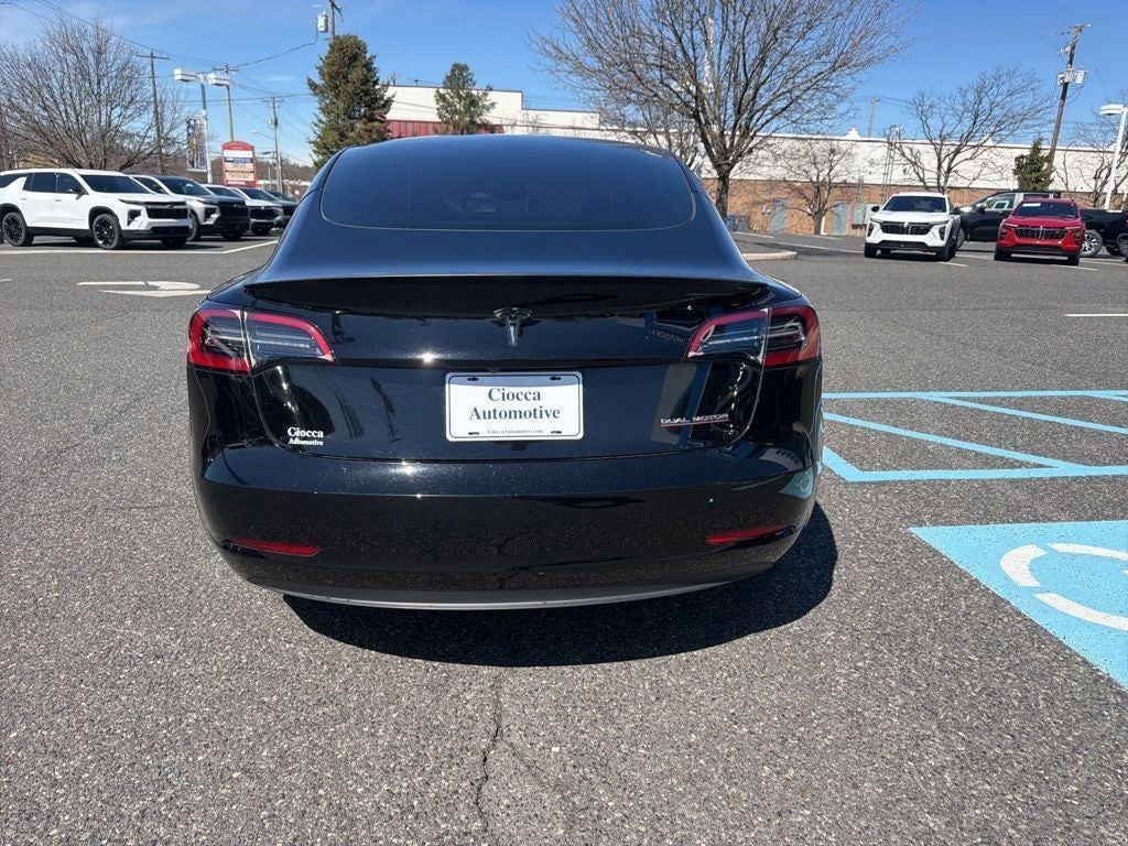 2023 Tesla Model 3 Performance