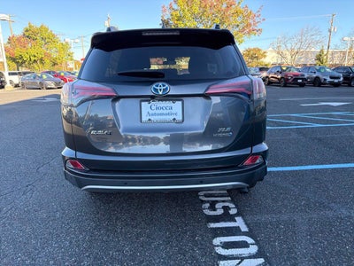 2018 Toyota RAV4 Hybrid XLE