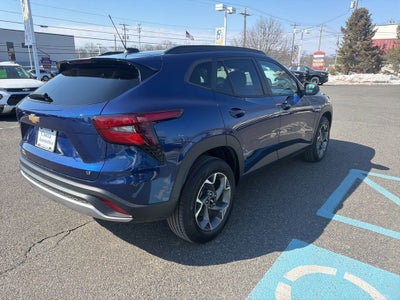 2024 Chevrolet Trax LT