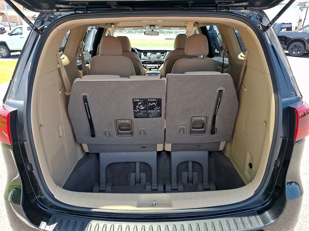 2016 Kia Sedona LX