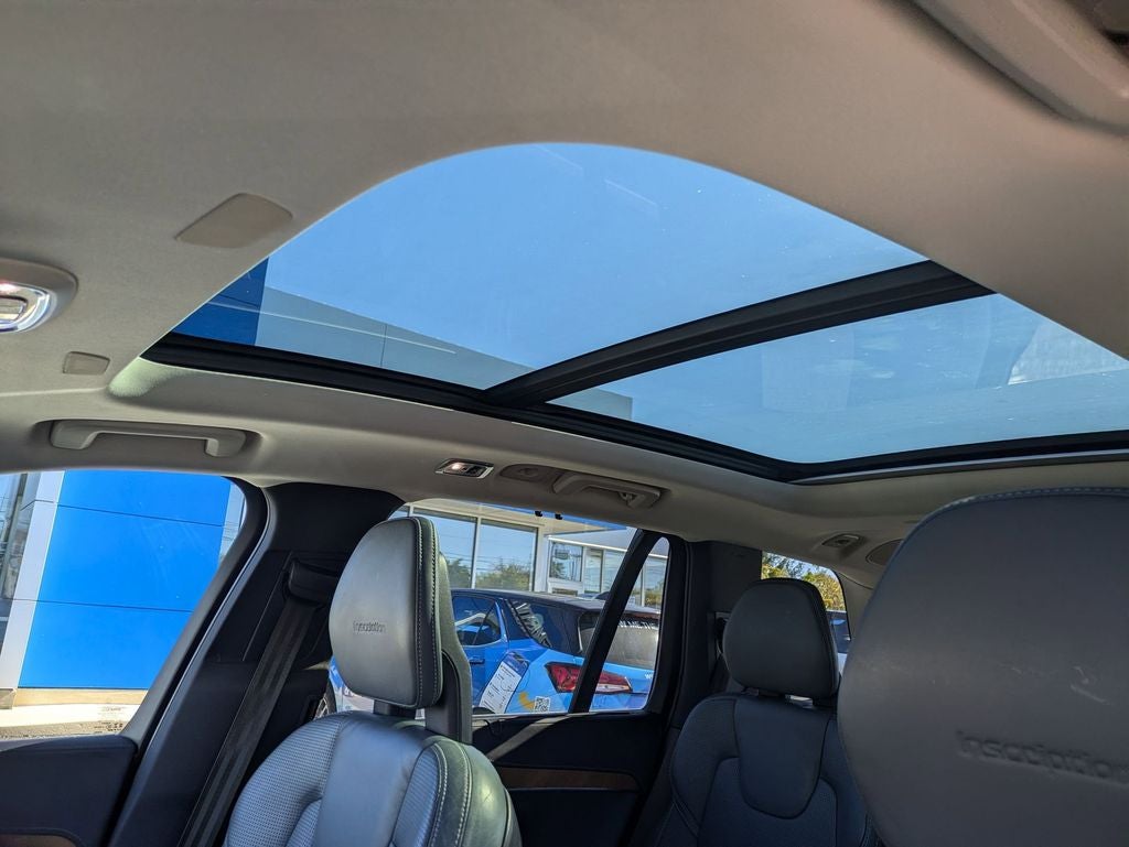 2020 Volvo XC90 T6 Inscription