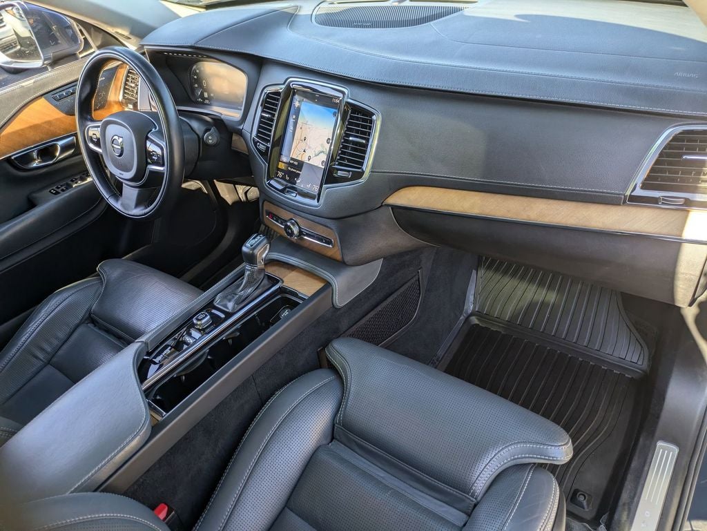 2020 Volvo XC90 T6 Inscription