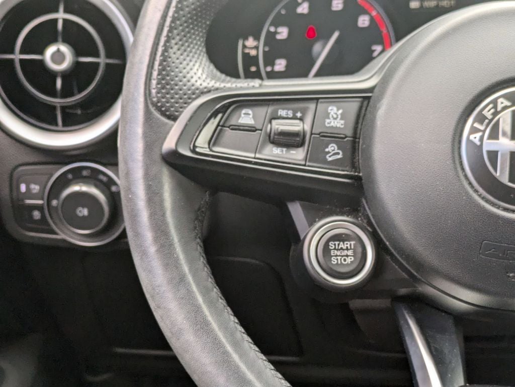 2022 Alfa Romeo Stelvio Ti