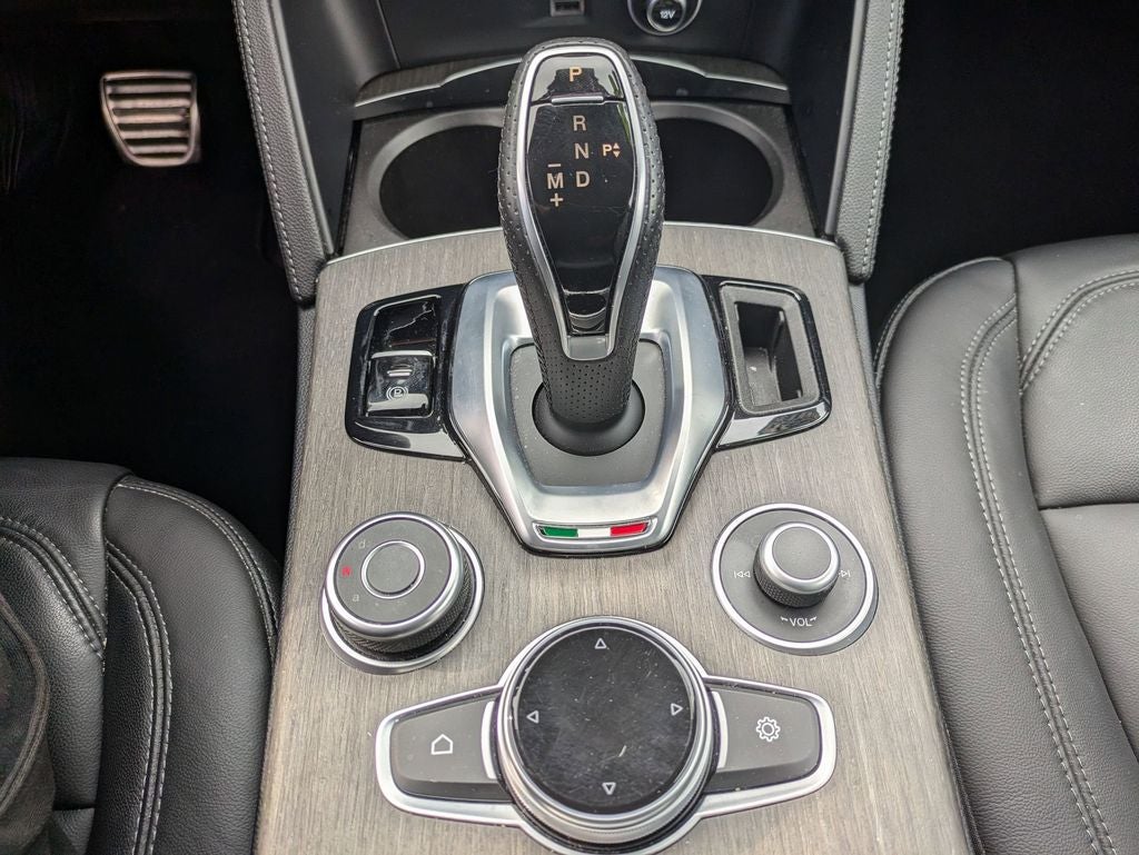2022 Alfa Romeo Stelvio Ti