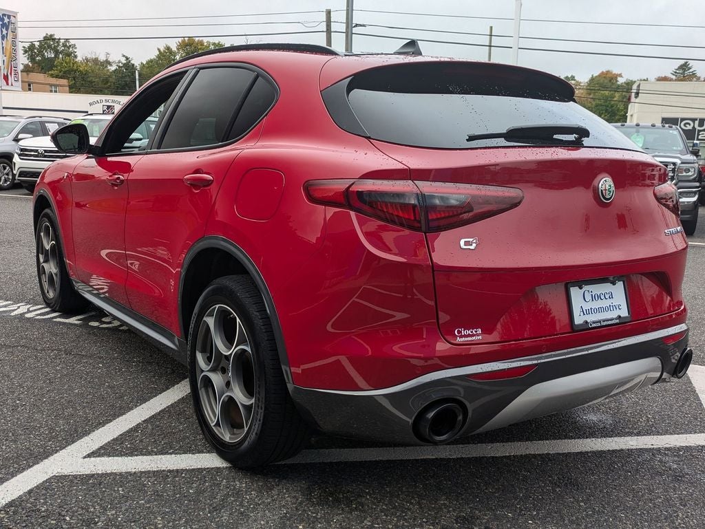 2022 Alfa Romeo Stelvio Ti