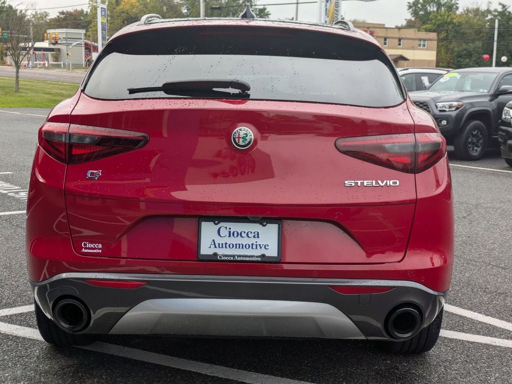 2022 Alfa Romeo Stelvio Ti