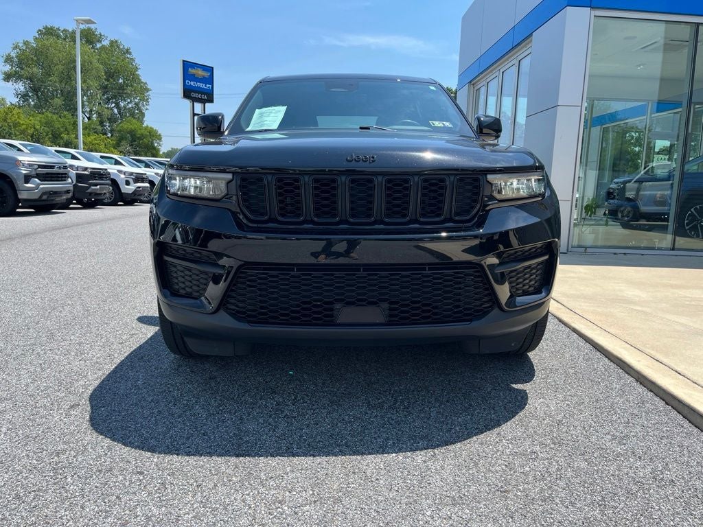 2023 Jeep Grand Cherokee Altitude