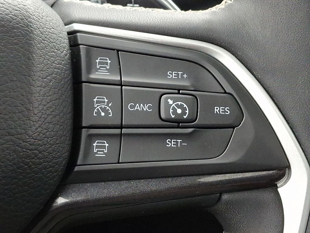 2023 Jeep Grand Cherokee Altitude X