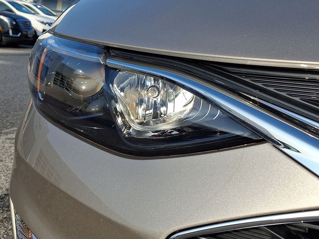 2025 Chevrolet Malibu LS 1LS