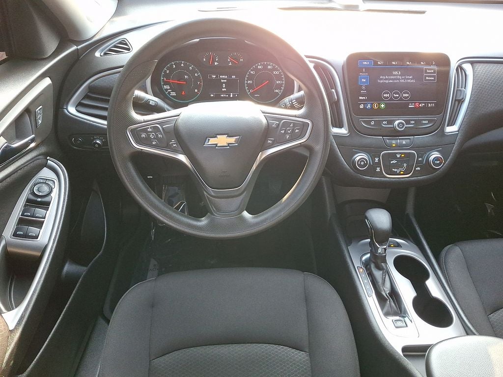 2025 Chevrolet Malibu LS 1LS